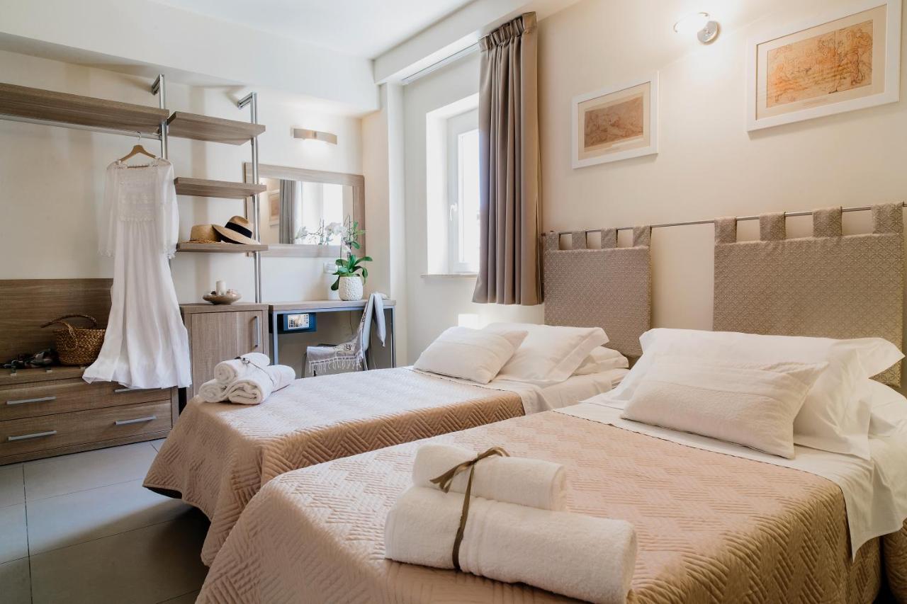 Palazzo Ruschioni Boutique Hotel Камерано Екстер'єр фото